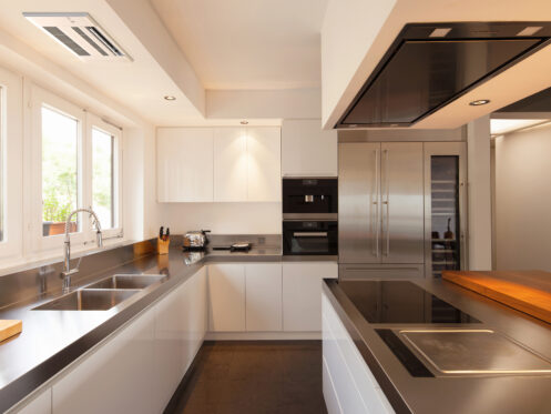 Read more about the article HOW TO PROTECT YOUR HOME APPLIANCES FROM POWER SURGES