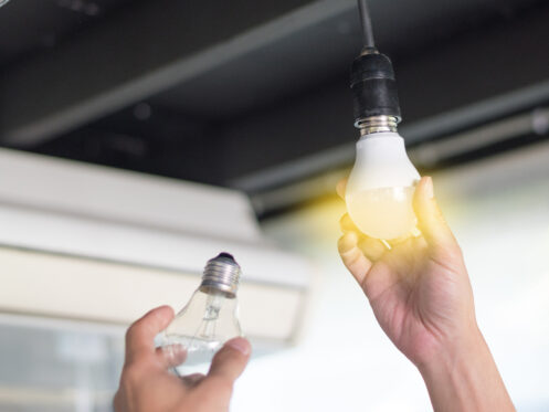 Read more about the article HOW TO CHOOSE THE RIGHT LED BULBS FOR ENERGY EFFICIENCY