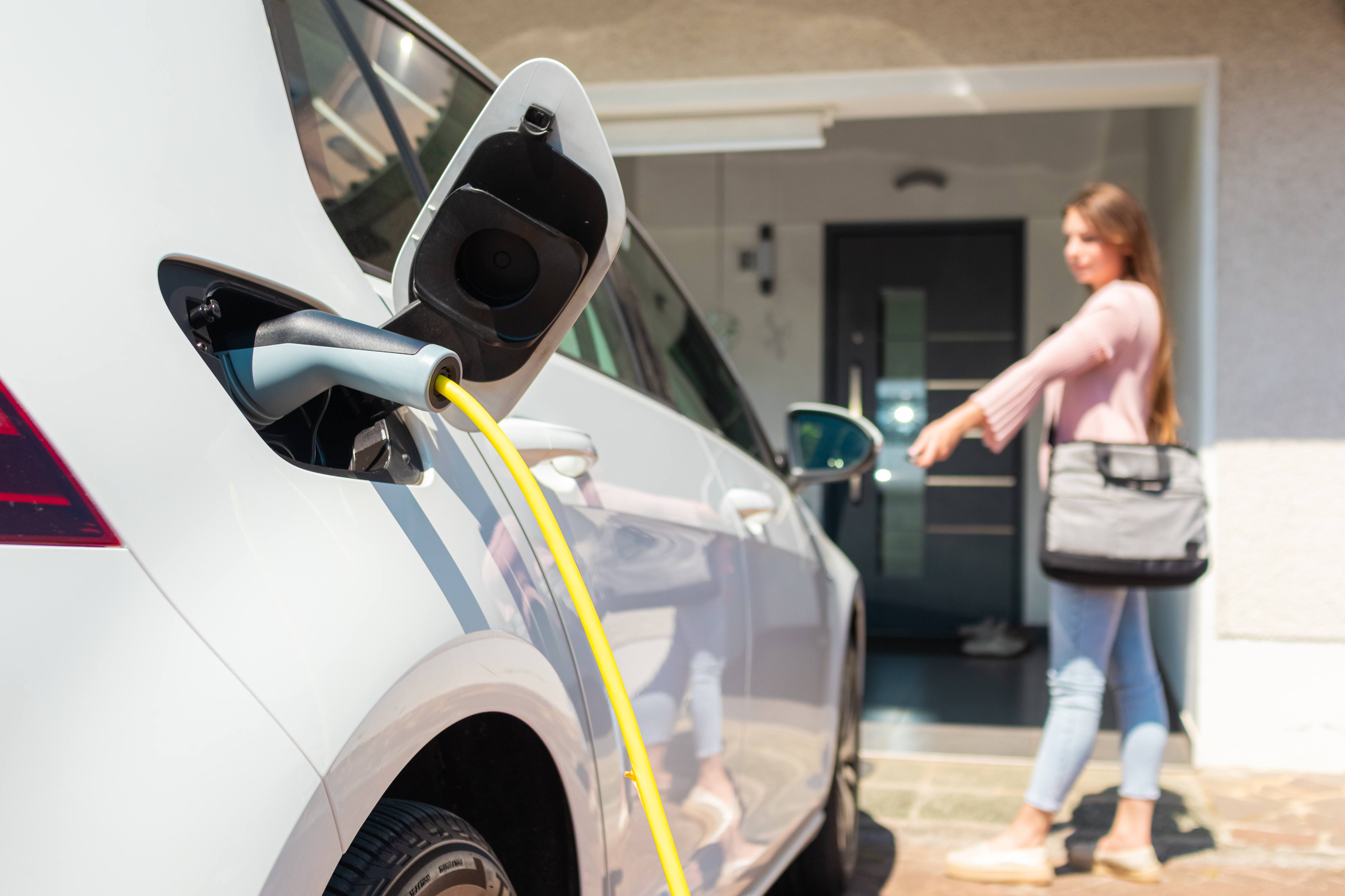 How Much Does it Cost to Install an EV Charger in Your Home?